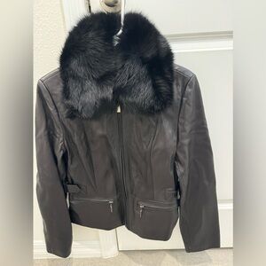 Anne klein jacket siz small real leather her and fox fur